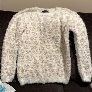 Jessica Simpson cheetah print sweater